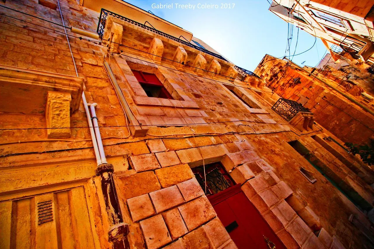 Twenty Antika Apartman Birgu 0*,
